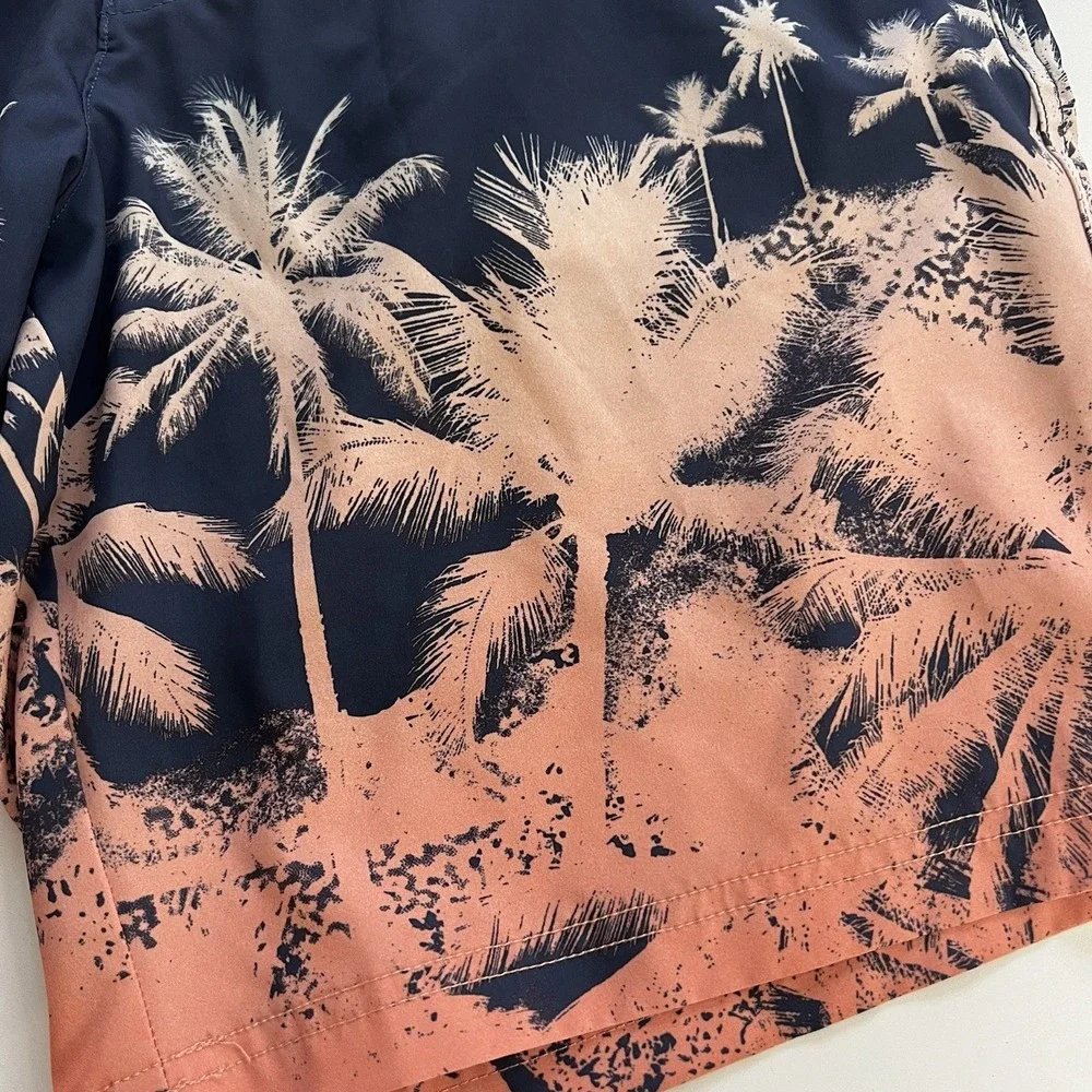 American Eagle Outfitters Men's Medium Board Shorts Tropical Palm Trees Sunset